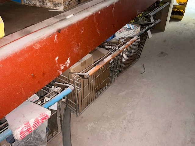 20ft opslagcontainer met inhoud - afbeelding 17 van  18