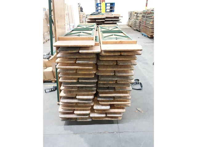 20x biertafel + 36x bank - afbeelding 4 van  5
