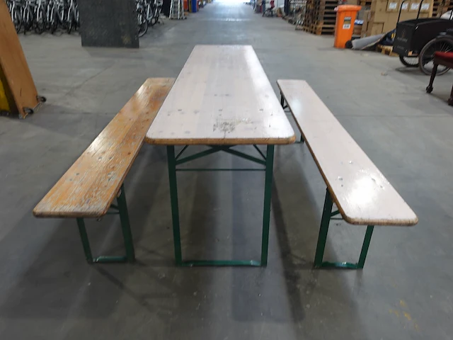 20x biertafel + 40x bank - afbeelding 1 van  5