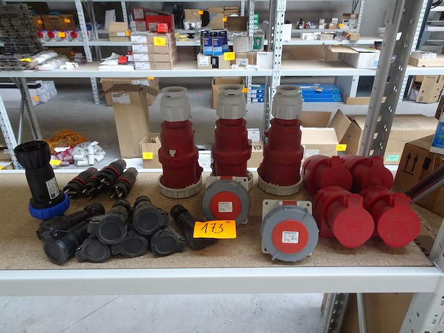 20x contactdoos mennekes & bals - afbeelding 1 van  5