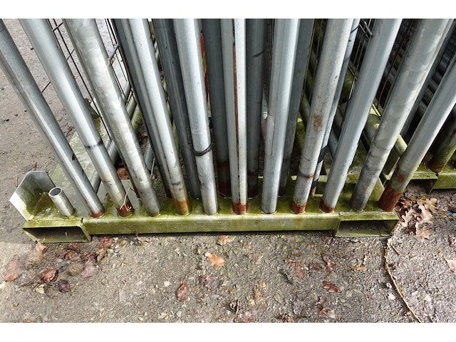 20x heras hekken met houder - afbeelding 2 van  3