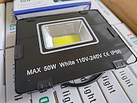 20x ongebruikt 50w led floodlight - afbeelding 1 van  7