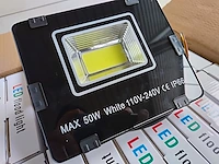 20x ongebruikt 50w led floodlight - afbeelding 6 van  7