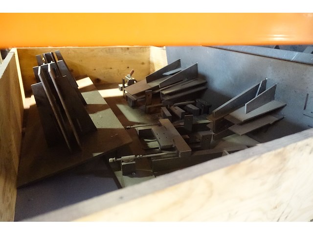20x pallet metalen mallen / onderdelen - afbeelding 2 van  23