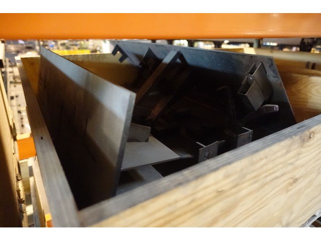 20x pallet metalen mallen / onderdelen - afbeelding 3 van  23