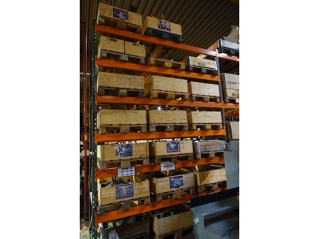 20x pallet metalen mallen / onderdelen - afbeelding 1 van  23