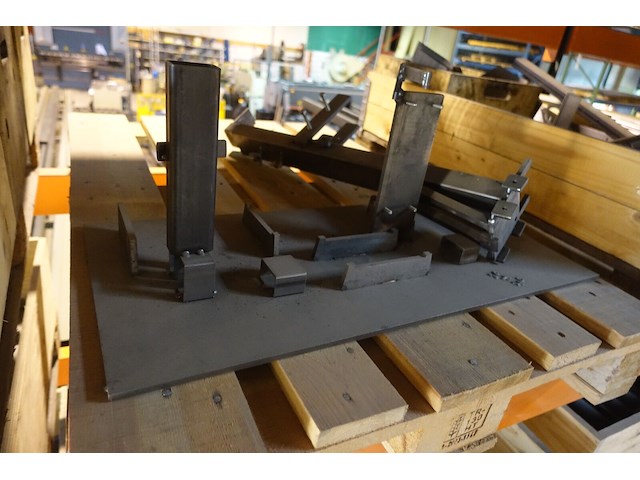 20x pallet metalen mallen / onderdelen - afbeelding 19 van  23