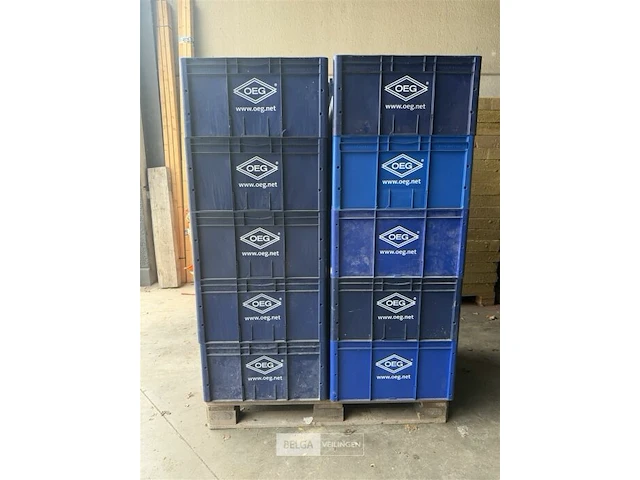 ± 20x plastieke stapelbare bakken - afbeelding 2 van  4