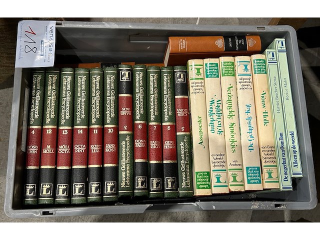 21 beelden - afbeelding 1 van  2