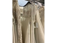 21 bruidsjurken rosa clara aire (totaalprijs) - afbeelding 2 van  34