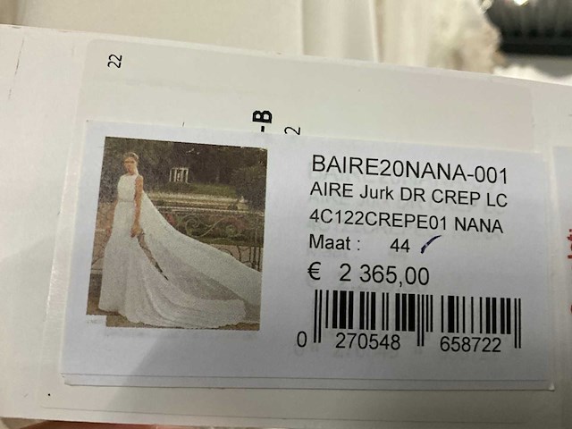 21 bruidsjurken rosa clara aire (totaalprijs) - afbeelding 15 van  34