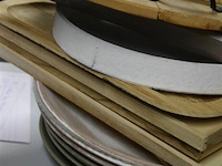 21 div houten decoratie schotels - afbeelding 3 van  4