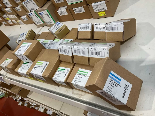 21 dozen boor en plaat schroeven - afbeelding 6 van  6