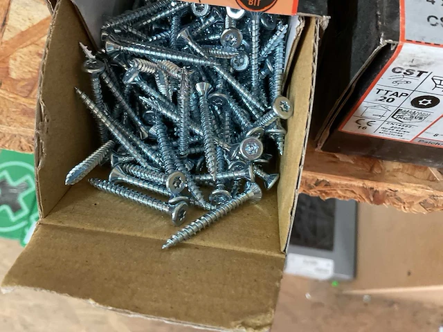 21 dozen houtschroeven - afbeelding 2 van  7