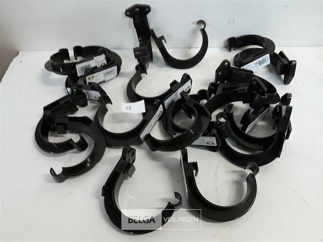 21 x ophangbeugel 80mm bruin pvc regenafvoer - afbeelding 2 van  3