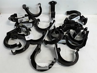 21 x ophangbeugel 80mm bruin pvc regenafvoer - afbeelding 1 van  3
