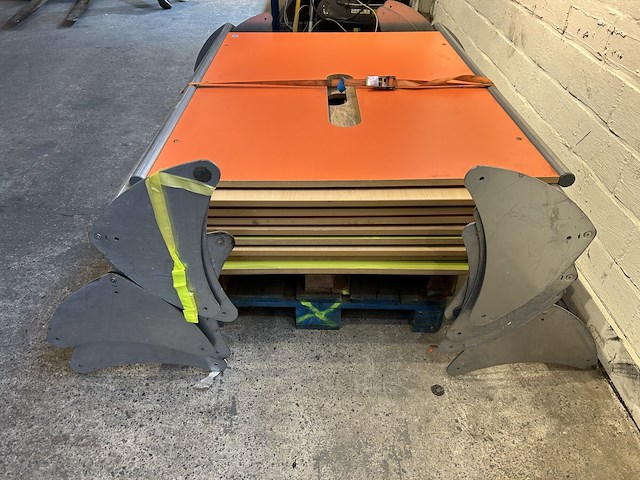 210-63 scheidingswanden met metalen poot (10st) - afbeelding 1 van  3