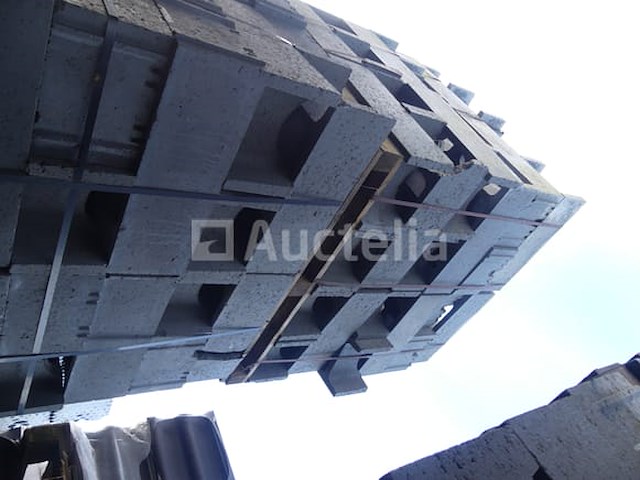 216 stepoc blokken dikte 30 cm - afbeelding 3 van  8