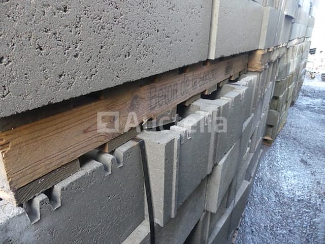 216 stepoc blokken dikte 30 cm - afbeelding 5 van  8