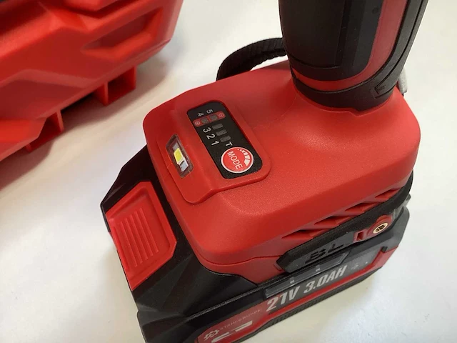 21v accu-slagmoersleutelset met koffer 550n - afbeelding 9 van  13