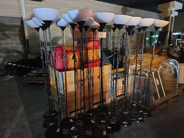 (21x) staande lampen - afbeelding 1 van  3