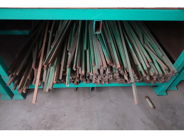 21x stapelbare metalen houder + inhoud - afbeelding 14 van  14