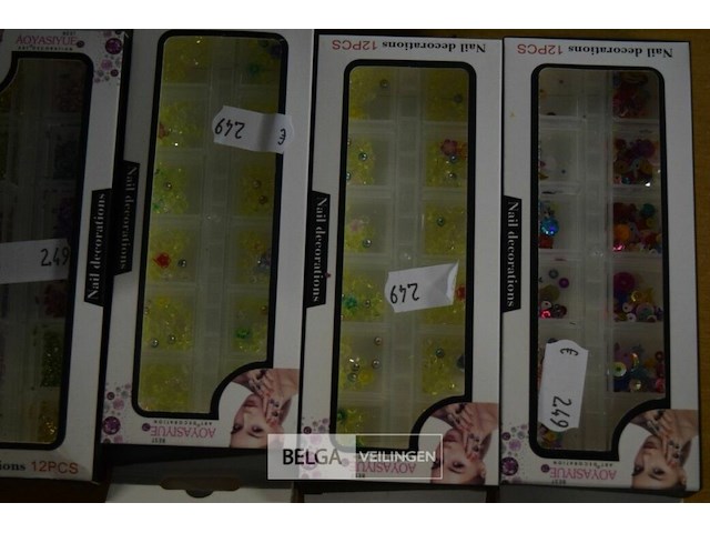 ±22 doosjes div nagel deco - afbeelding 4 van  4