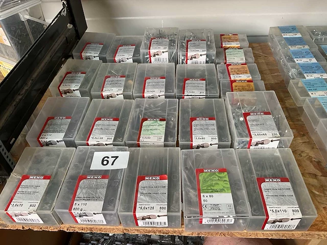 22 dozen hout schroeven staalnagels - afbeelding 1 van  7