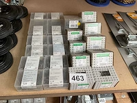 22 dozen inox houtschroeven