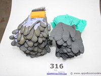 22 paar werkhandschoenen - afbeelding 1 van  1