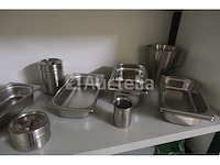 22 roestvrijstalen laboratoriumcontainers - afbeelding 5 van  5