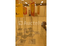 22 vrijstaande displays - afbeelding 5 van  7