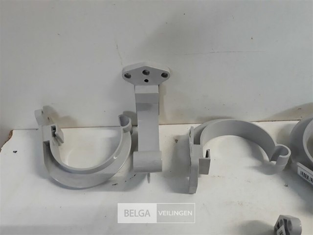 22 x ophangbeugel 80mm licht grijs pvc regenafvoer - afbeelding 3 van  3