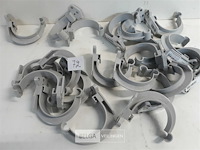 22 x ophangbeugel 80mm licht grijs pvc regenafvoer - afbeelding 2 van  3