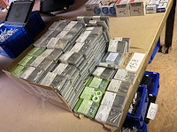 220 blisters met bevestigingen - afbeelding 7 van  7