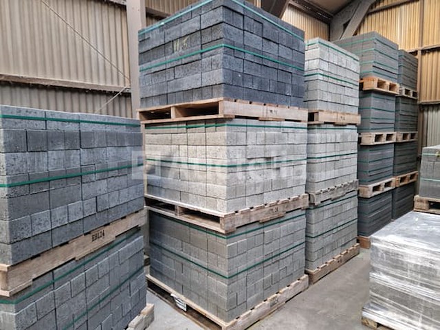 22/11/10 cm betontegels - afbeelding 2 van  4