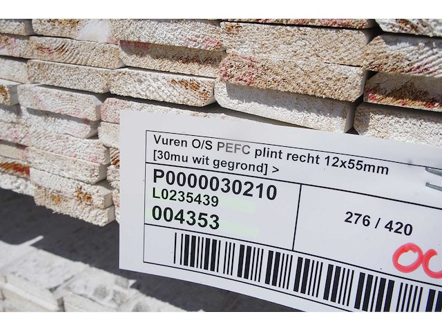 226,8 lm vuren plint recht 12x55mm - afbeelding 4 van  5