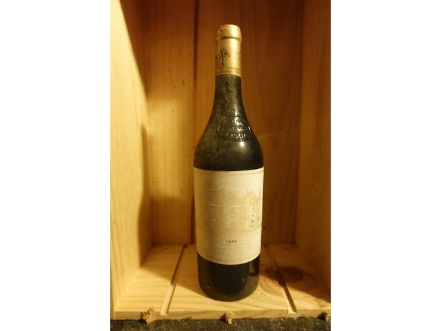 22x 75cl chateau haut-brion 1988 - afbeelding 1 van  4