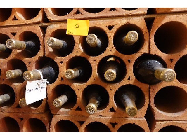 22x 75cl chateau haut-brion 1988 - afbeelding 3 van  4