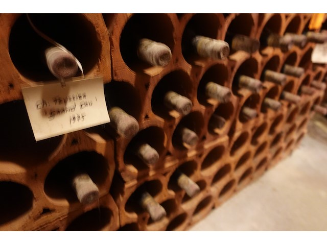 22x 75cl chateau teyssier grand cru 1975 - afbeelding 6 van  6