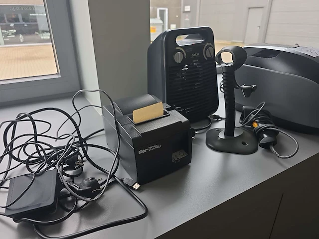 (22x) divers it materiaal benq, apple,... - afbeelding 4 van  16