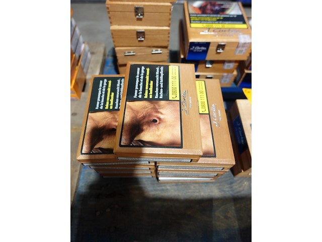 22x sigaren in kist j.cortès - afbeelding 2 van  3