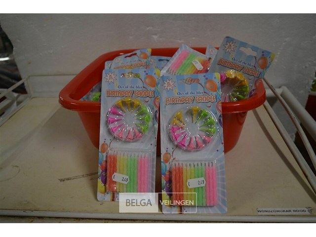 ±23 sets verjaardagskaarsen - afbeelding 1 van  3