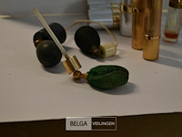 ±23 vintage navul flesjes voor parfum en 3 vintage verstuivers - afbeelding 2 van  4