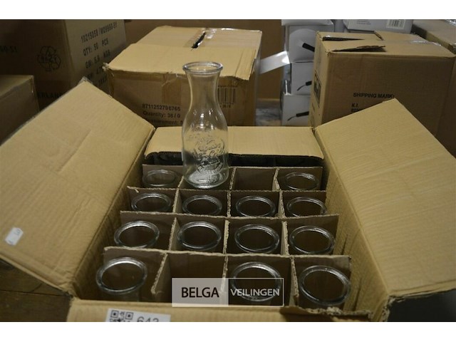 ±23 wijn\water karaffen - afbeelding 1 van  1