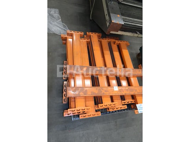 23 x 100 cm metalen rackstringers - afbeelding 2 van  5