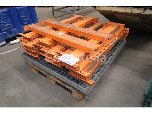 23 x 100 cm metalen rackstringers - afbeelding 5 van  5