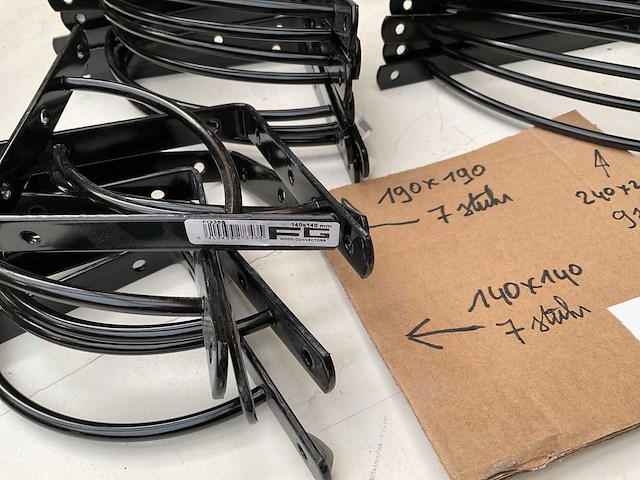 23 zwarte plank dragers - afbeelding 2 van  5