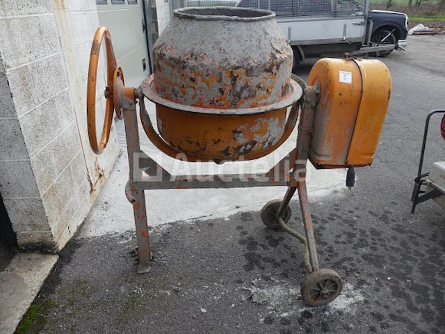 230v elektrische betonmolen maakt en model is onleesbaar - afbeelding 6 van  8