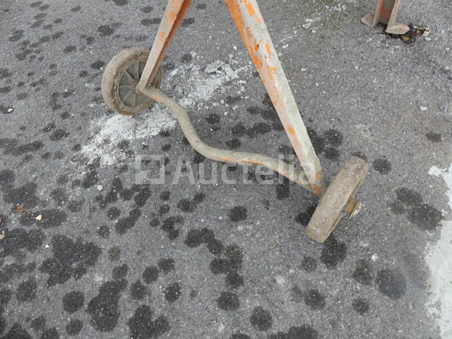 230v elektrische betonmolen maakt en model is onleesbaar - afbeelding 7 van  8